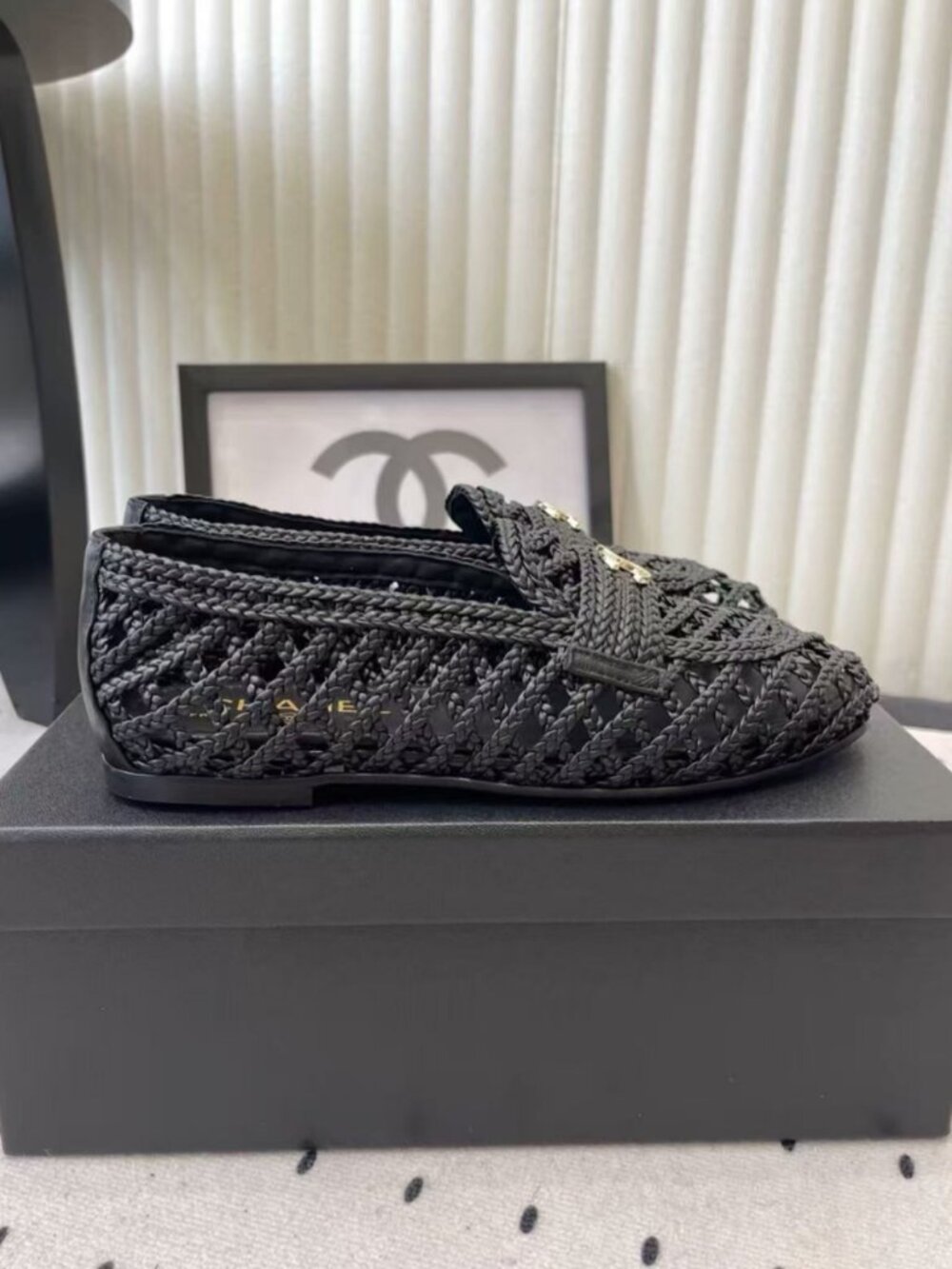 CHANEL Black Woven Interlocking CC Loafers - Picture 4 of 8